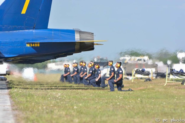 #4 Blue Angels ground crew facing the exhaust fumes-308